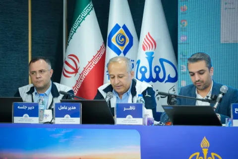 عملکرد درخشان پتروشیمی فن‌آوران در سال ۱۴۰۳ از زبان دکتر رفیق‌دوست در مجمع عمومی؛ جهش ۹۸۴ درصدی سود خالص، توسعه صادرات و تثبیت جایگاه در صنعت پتروشیمی کشور