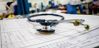 دکتر عین اللهی خبر داد: تصمیم جدید وزارت بهداشت برای افزایش دسترسی مناطق محروم به پزشک