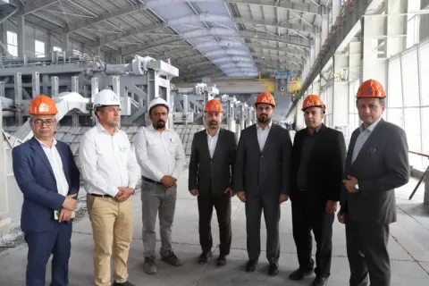 مدیر هماهنگی امور مناطق ویژه اقتصادی دبیرخانه شورای عالی مناطق آزاد:  ایمیدرو با ایجاد زیرساخت‌های عظیم، جذابیت سرمایه‌گذاری در منطقه ویژه اقتصادی لامرد را چند برابر کرد/صدور سریع مجوزها در منطقه ویژه لامرد سبب جذب سرمایه‌گذار شده است