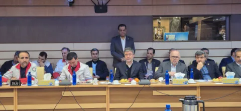 علی جباری در نشست همکاری های مشترک با جمعیت هلال احمر تاکید کرد؛ ائتلاف ملی برای خدمت به مردم؛ بیمه ایران حامی راهبردی هلال‌احمر