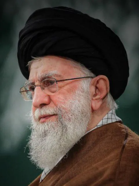 حضرت آیت‌الله العظمی خامنه‌ای رهبر معظم انقلاب اسلامی به شهادت رسیدند