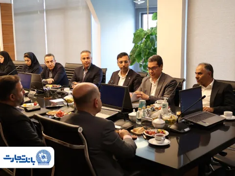دکتر اخلاقی تاکید کرد: تمرکز بانک تجارت بر پشتیبانی مالی از صنعت نفت و گاز در شرایط حساس