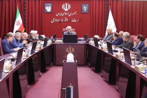 برگزاری نشست هماندیشی وزیر امور اقتصادی و دارایی با جمعی از اقتصاددانان