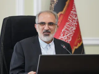 دکتر علی خورسندیان، مدیرعامل بانک مسکن، در حاشیه جلسه هیأت عامل این بانک، آخرین اقدامات و برنامه‌های بانک مسکن در حوزه سرمایه انسانی، رفاهی و امور کارکنان را تشریح کرد