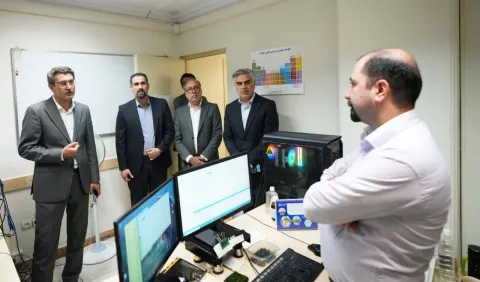 مدیرعامل بانک سینا در دیدار با کارکنان IT به مناسبت روز فناوری اطلاعات: برای بقا در بازار رقابت بانکی، سرمایه‌گذاری در بخش IT یک ضرورت است