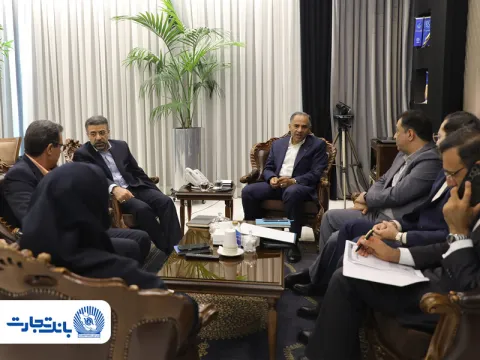 در دیدار مدیران عامل دو مجموعه صورت گرفت؛ تأکید بر حمایت بانک تجارت از مرکز مبادله ارز و طلای ایران