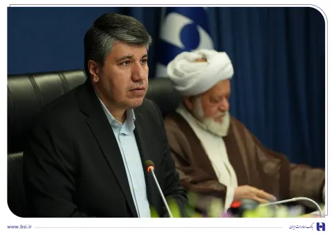 در مراسم اختتامیه دومین دوره همایش بانکداری اسلامی بانک صادرات ایران رقم خورد؛ تاکید افشین خانی بر پیوند بانکداری اسلامی با تامین مالی زنجیره تولید/ قدردانی رئیس شورای فقهی بانک مرکزی از بانک صادرات ایران به دلیل رعایت اصول اسلامی در فرآیندهای بانکی