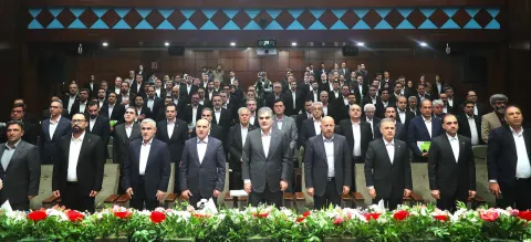 قائم‌مقام بانک مرکزی در همایش سراسری مدیران بانک: بانک مهر ایران، می‌تواند به بانک جامع قرض‌الحسنه ت...