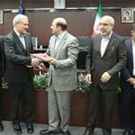 چقازردی در مراسم معارفه عضو جدید هیئت‌مدیره خبر داد: عرضه ۵۱ درصد سهام بانک سپه در شرکت سرمایه‌گذاری امید و گروه تابعه طی هفته آینده